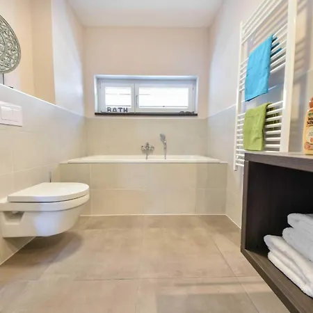 Haus Seven Seas - Pazifik * ゼーバート・ヘリングスドルフ